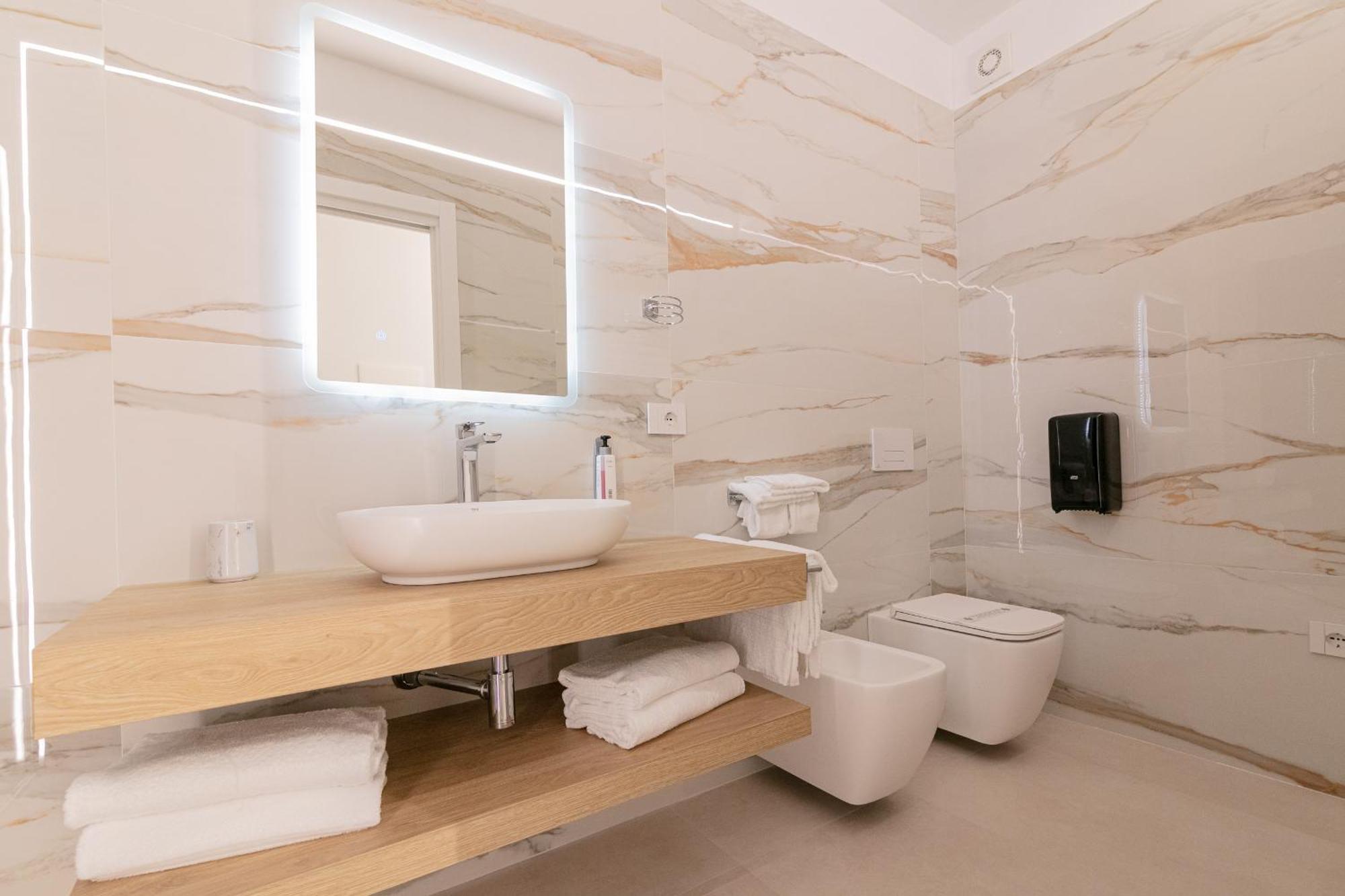 King'S Rooms Termoli Εξωτερικό φωτογραφία